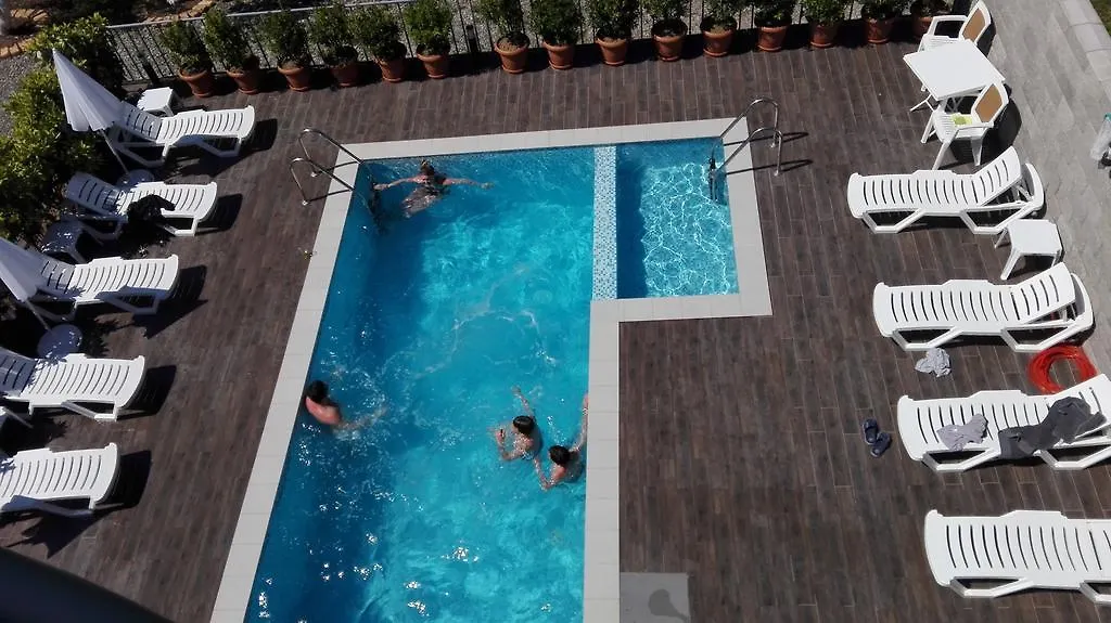 Gold Guest House Gonio
